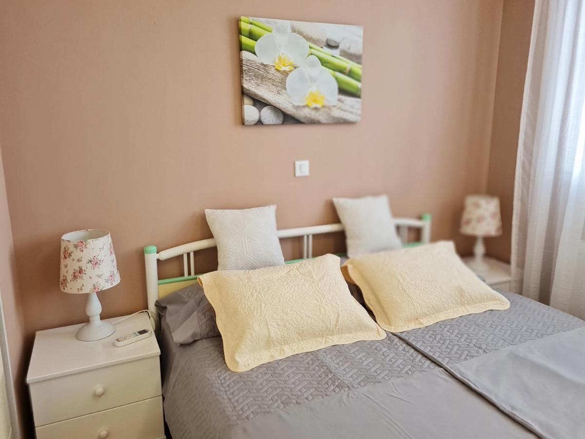 Holiday Home Drago Zara Esterno foto
