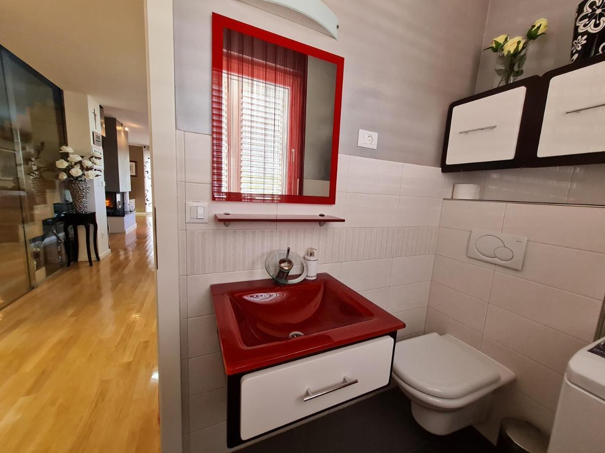 Holiday Home Drago Zara Esterno foto