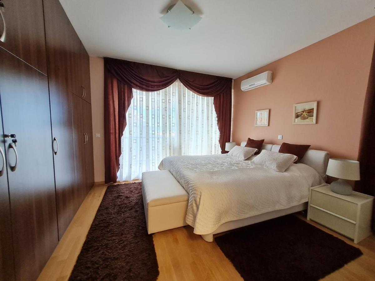Holiday Home Drago Zara Esterno foto